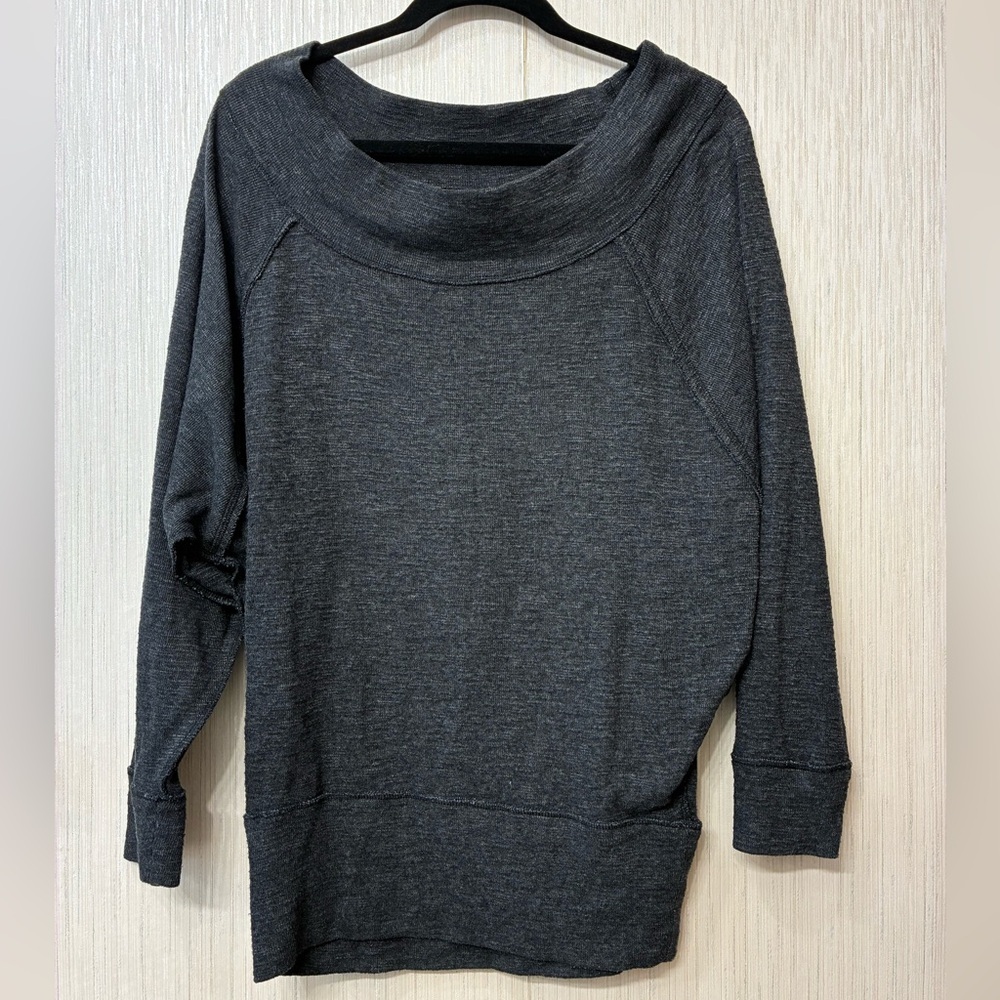 We The Free  Sweater Womens S Gray Off Shoulder Dolman‎ Sleeve Oversized Top